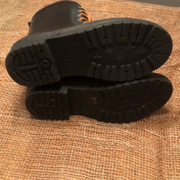 Sperry Waterproof Rubber Boot - Picture 3 of 6